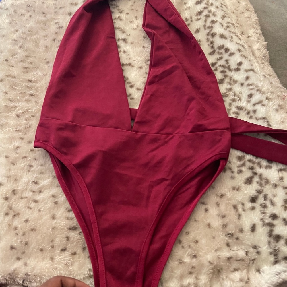 Bathing suit - Picture 2 of 2